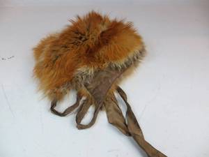 lot 97 image: VINTAGE Fur Hood