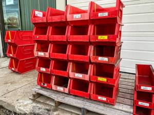 lot 5 image: Nice Lot of Plastic Parts Bins (20)