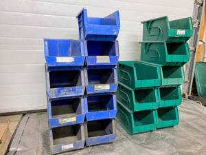 lot 6 image: Green & Blue Plastic Parts Bins (17)