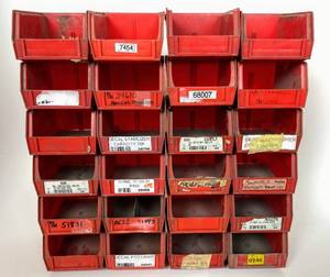 lot 17 image: Small Bins (24)