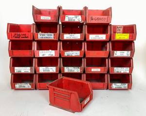 lot 18 image: Small Plastic Parts Bins (24)