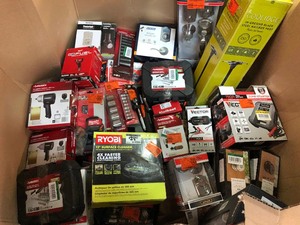 lot 6 image: Gaylord with assorted hand tools and hardware customer returns