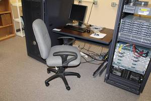 lot 117 image: Computer Office Desk, Rolling Office Arm Chair