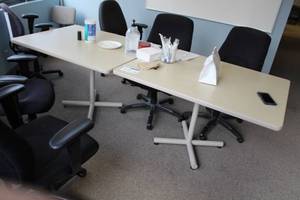 lot 131 image: Lot of (2) Office Pedestal Tables