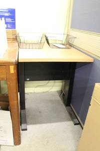 lot 163 image: Wright Line Computer Table
