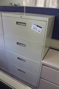 lot 211 image: Metal Lateral File Cabinet 4-Locking Drawer
