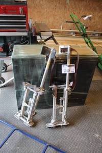 lot 245 image: Drywall Stilts