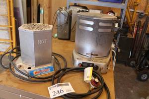 lot 246 image: Lot of (2) Reddy Heater Hot Spot 25K BTU Heater RCP25, Reddy Heater 75-200K BTU Heater RCP200VA