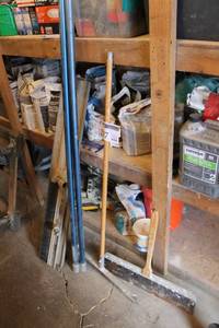 lot 237 image: Drywall Tools, Grout Tools