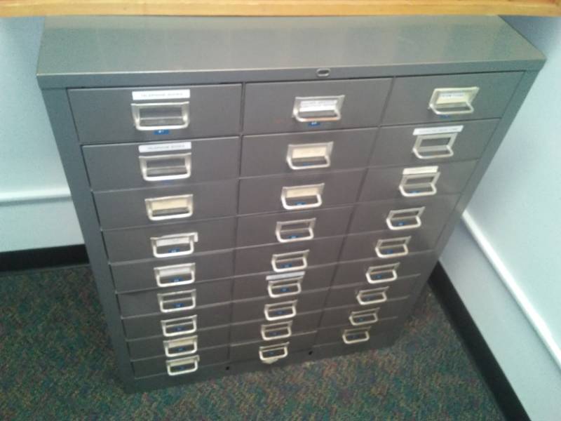 27 Drawer Metal Cabinet Excellent 16 X 9 25 In Inside Drawer