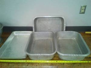 lot 41 image: commercial Grade Baking Chafing Pans