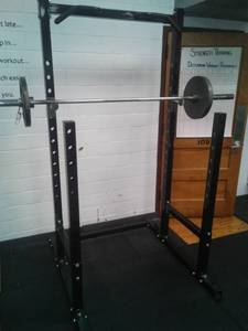 lot 49 image: Barbell and Rack