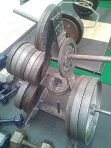 lot 60 image: Powerlifting Weights (18) with Rack