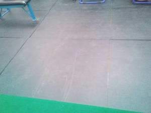 lot 71 image: Black Heavy Duty Dense Fitness Mats (12)