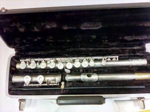 lot 138 image: Bundy Flute