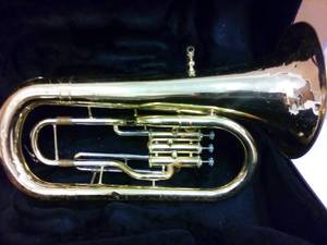 lot 198 image: Jupiter model 65213