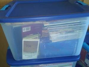 lot 91 image: NEW 18 gallon Sterilite latch  carry with contents