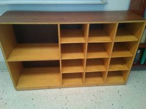 lot 119 image: Vintage shelves, podium and books