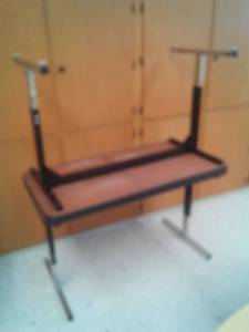 lot 125 image: 2 Oblong tables workstations, adjustable height, 4 ft. x2 . Loc Class Rm 102