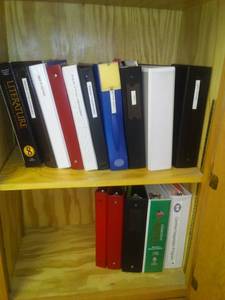 lot 453 image: Binders
