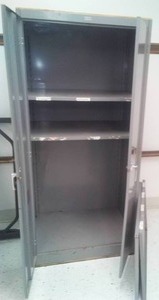 lot 462 image: Metal Cabinet