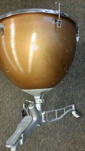 lot 354 image: 29  Ludwig Drum Kettle Drum
