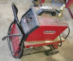lot 144 image: Lincoln Electric SP - 170T Wire feed welder