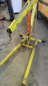 lot 148 image: 8 Ton Shop Craneengine hoist