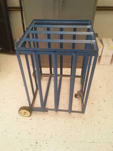 lot 755 image: Rolling Ball Storage Crate lockable. Loc class rm 101