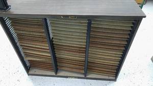lot 382 image: Variety of Shelves