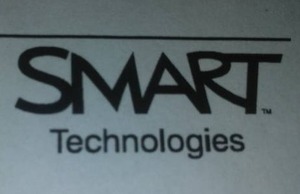 lot 541 image: SMART Technologies, air liner WS - 100 - R1 Touchpad whiteboard tablet model W100  only needs a mouse. Loc Rm 99 Sci