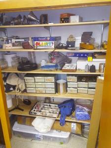 lot 543 image: Science Room Closet # 1 - See Pics for details. Loc Rm 99 Sci