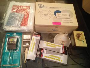 lot 644 image: PH Analyzer, Light Meter, Flashlights and more. Sci Rm 99