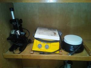 lot 657 image: Scientific Lab Instruments. (3) Thermolyne Heater, Fisatom Vibrating Mixer, Monolux Electric Microscope. All Working. Sci Office Rm 99