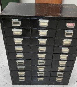 lot 400 image: 27 drawer Vintage Metal Drawer Cabinet with contents Music related