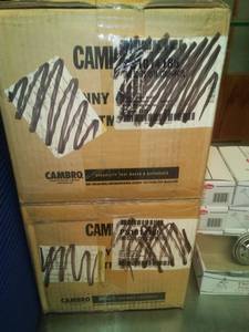 lot 261 image: 48   NEW Cambro Compartment Serving Trays