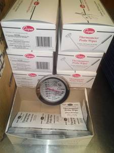 lot 263 image: Meat Temperature Gauge Cooper and wipes