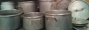 lot 297 image: Large Cast Aluminum Pots