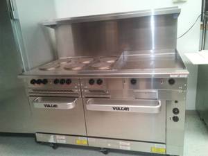 lot 306 image: Vulcan Commercial Range  Model EV60SS-6FP246