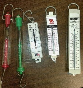 lot 324 image: Hanging Scales