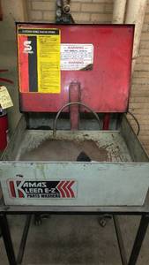 lot 340 image: Kamas KLEEN EZ Parts Washer Model K3030 with rolling cart