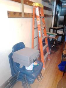 lot 692 image: Entire contents of closet. Look closely - hidden gems Ladder, media cart.