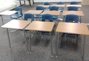 lot 572 image: 10 student desks, high school size.