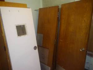 lot 720 image: Doors (3) White 79.5 x 29.75, Vented 83 x 31.5, Solid 83 x 35.5in. Loc 3-Prop Rm