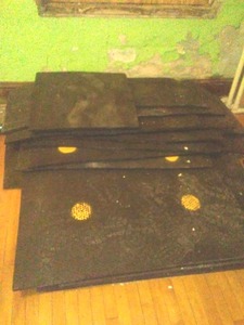 lot 734 image: Cushion floor mats MANY. Loc 3- D Rm