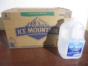 lot 8 image: Distilled Water