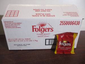 lot 16 image: Folgers Coffee