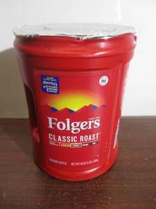lot 22 image: Folgers Coffee
