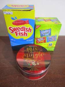 lot 28 image: Snack Treats