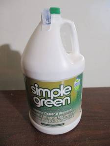 lot 142 image: Simple Green